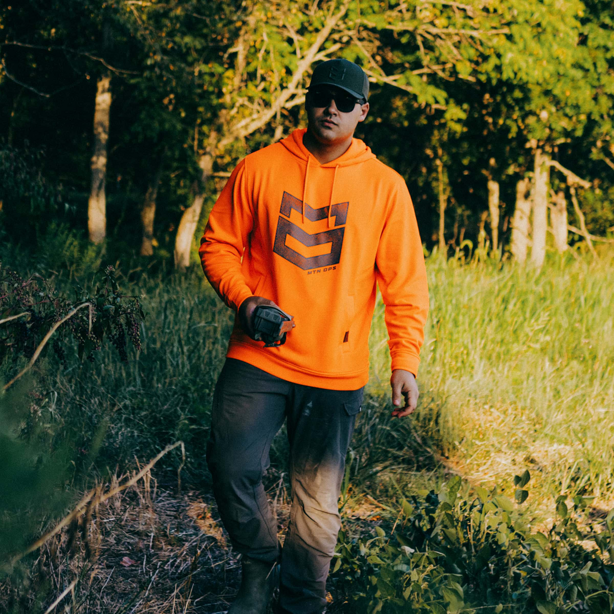 Web_Compression___Proportional-Striker-Hoodie-PDP-3.png